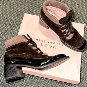 Marc Jacobs LOOK Tabita Suede + Patent Lace Up Ankle Booties 37